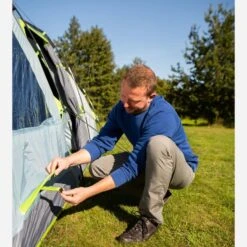 Coleman Meadowood 4 Person Large Tent With Blackout Bedrooms -Outdoor Equipment Sale go 409171 e