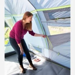 Coleman Meadowood 4 Person Large Tent With Blackout Bedrooms -Outdoor Equipment Sale go 409171 g