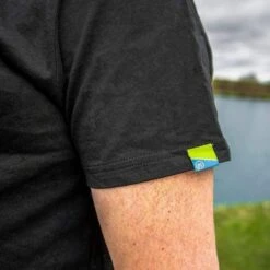 Preston Black T-Shirt -Outdoor Equipment Sale go 495878 d